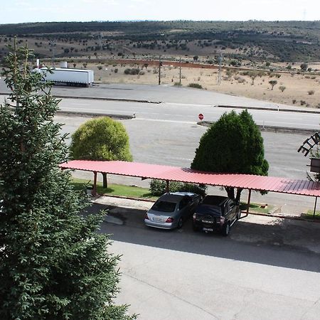 Hotel Restaurante Astorga Pradorrey Екстериор снимка