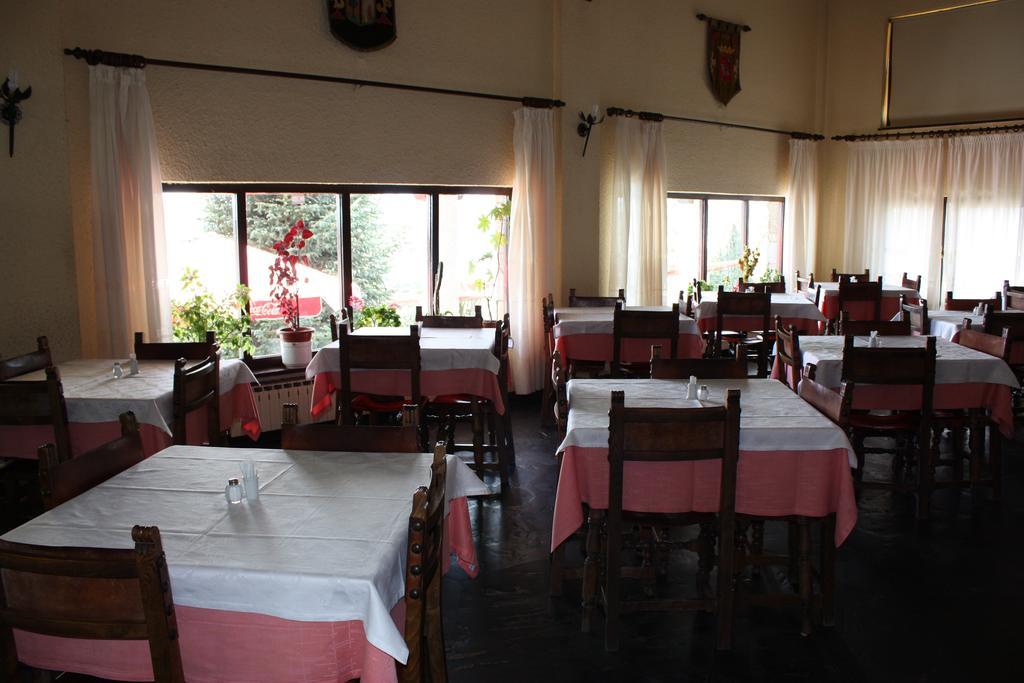 Hotel Restaurante Astorga Pradorrey Екстериор снимка