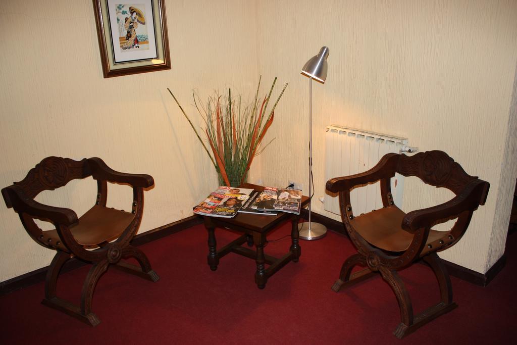 Hotel Restaurante Astorga Pradorrey Екстериор снимка